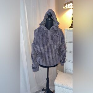 The North Face Women's Lavender Teddy Jacket